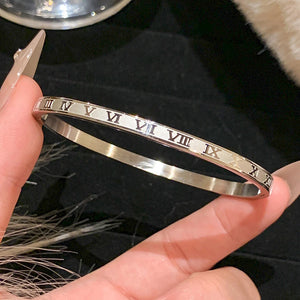 Sparkling zirconia stainless steel stackable bangle bracelet set for women