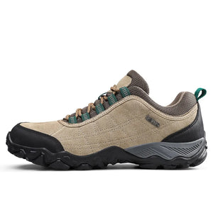 Men's suede hiking shoes with rubber outsoles and lace-up fastening in grey and khaki