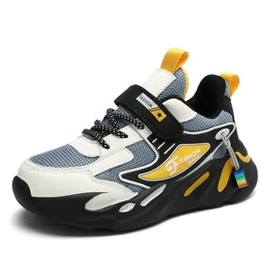 Kids' mesh running sneakers for boys and girls with breathable uppers and EVA soles
