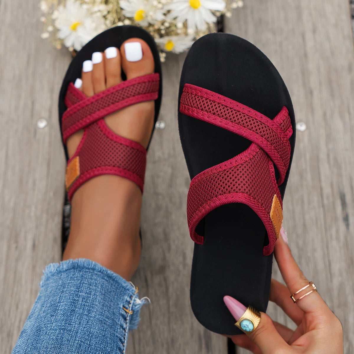 Women's Sandals, Mesh Breathable, Comfortable and Skin-Friendly, Suitable for Both Indoor and Outdoor Wear, Flat Sandals