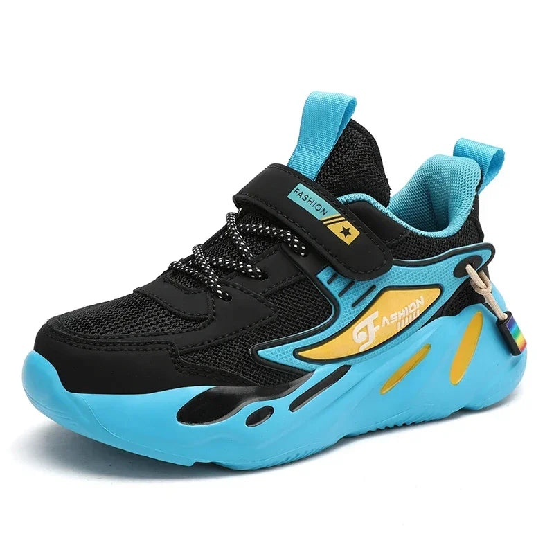 Kids' mesh running sneakers for boys and girls with breathable uppers and EVA soles