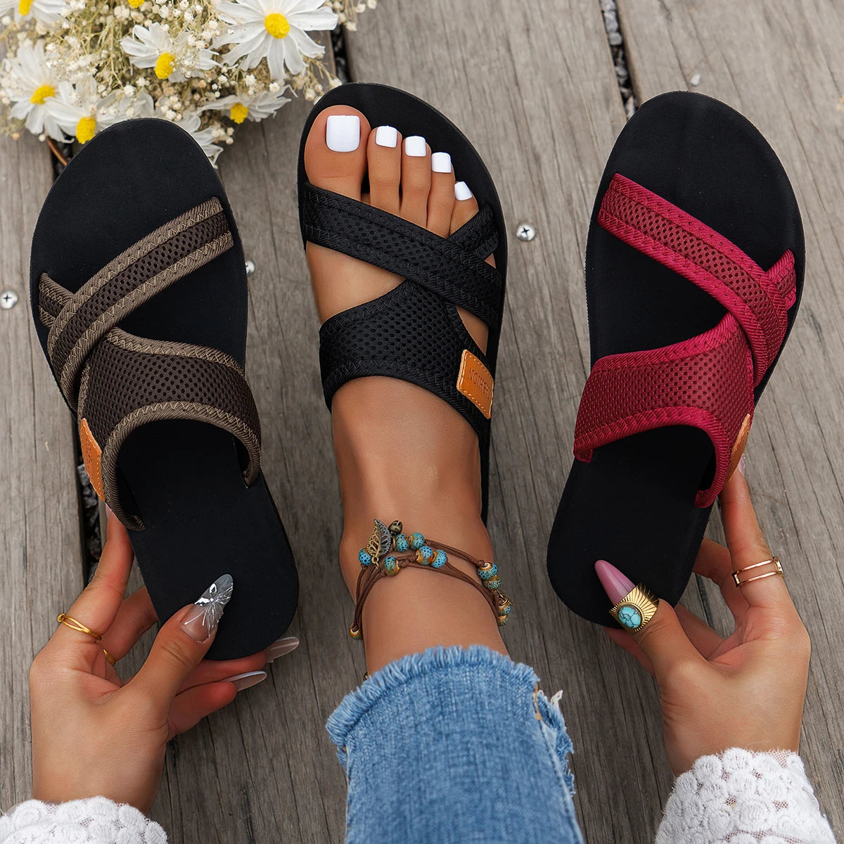 Women's Sandals, Mesh Breathable, Comfortable and Skin-Friendly, Suitable for Both Indoor and Outdoor Wear, Flat Sandals